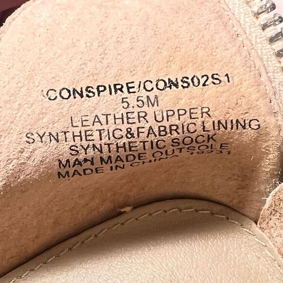 Steve Madden size 5.5  style Conspire snakeskin zip back 2” heel silver studs - Picture 9 of 10